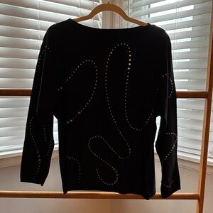 Aaeda lightweight sweater